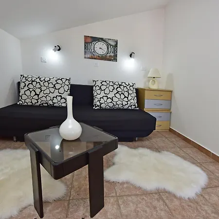 Tina 1 Apartment
