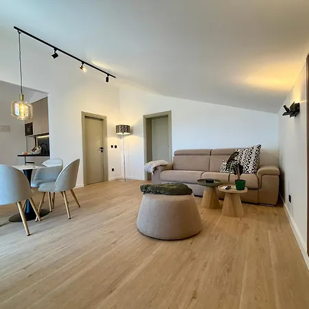 Tina Luxury Newly Renovated 2026 * Novigrad Istria