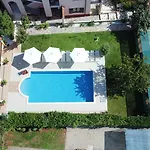 Villa Tina Suite Appartement